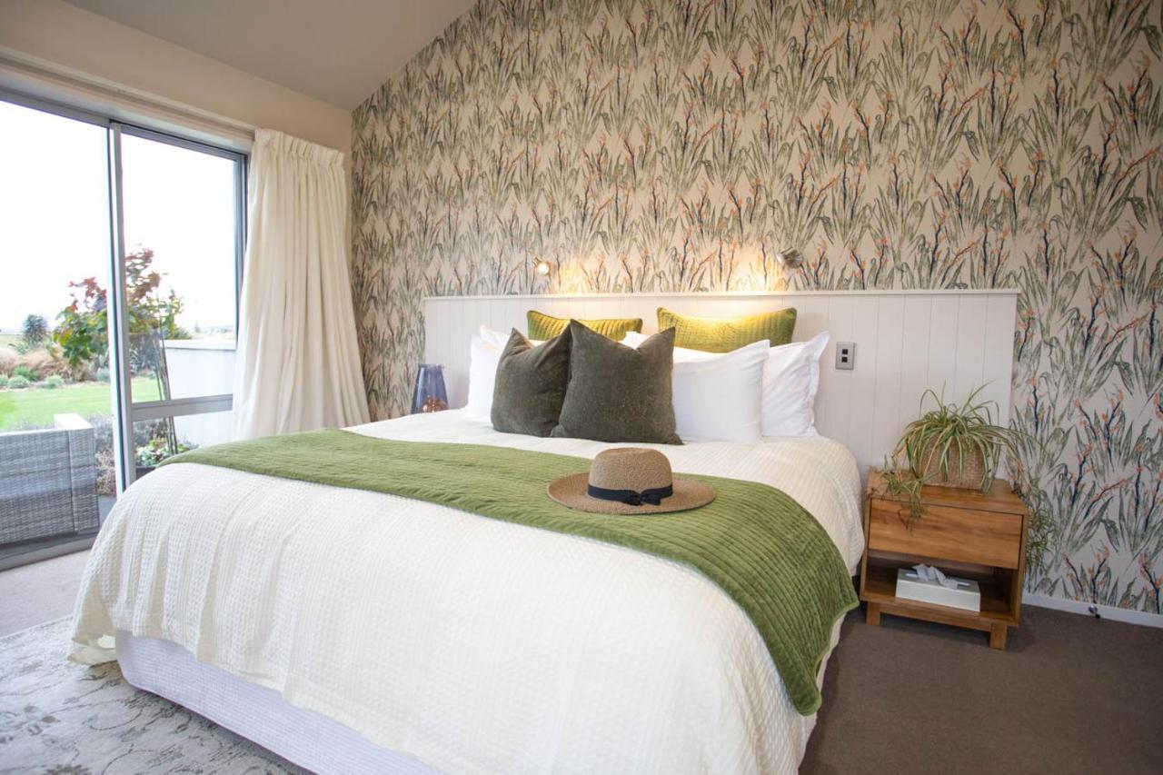 Dunluce Boutique B&B テアナウ エクステリア 写真