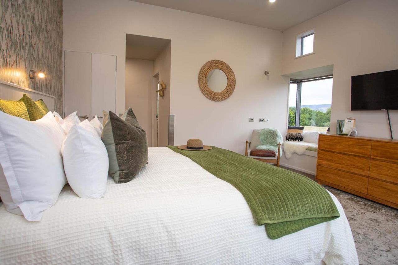 Dunluce Boutique B&B テアナウ エクステリア 写真