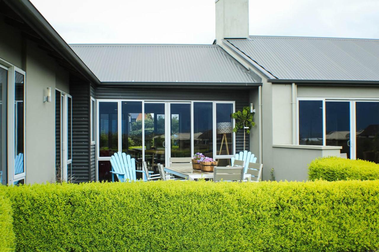 Dunluce Boutique B&B テアナウ エクステリア 写真